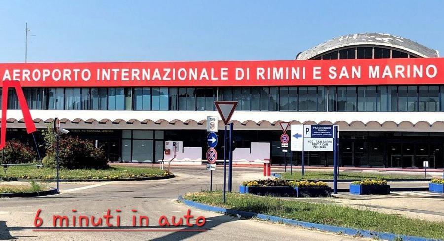 Hotel Brotas Rimini Exteriör bild