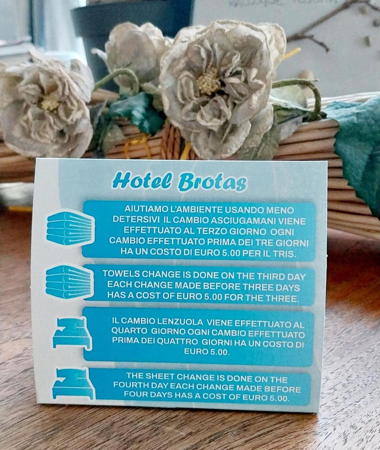 Hotel Brotas Rimini Exteriör bild